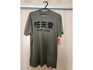 Camiseta original NOVA comprada em loja da Nintendo em Nova Iorque